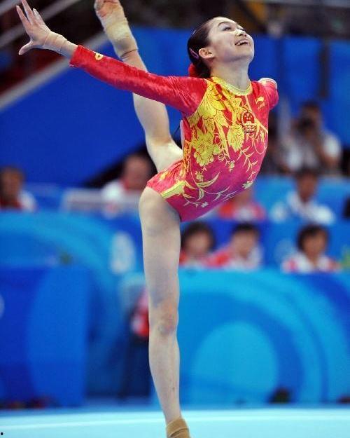 女性体操视频欧美日韩,舞动青春，绽放魅力